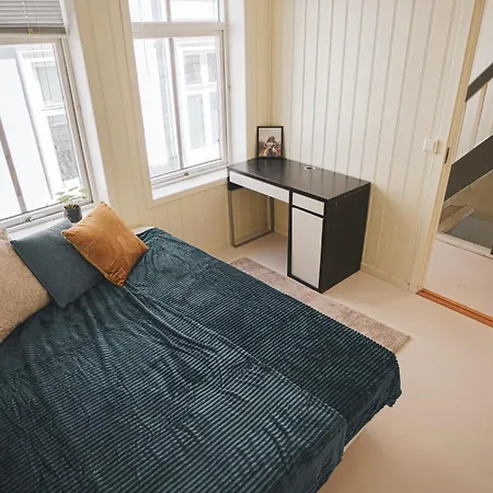Center Historic Area Cozy House & Area Walking Distance Μπέργκεν