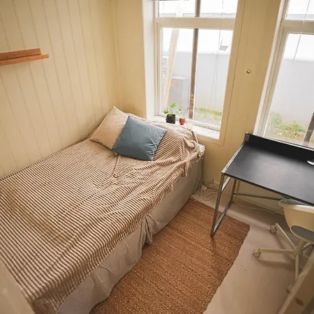 Apartment Center Historic Area Cozy House & Area Walking Distance Bergen