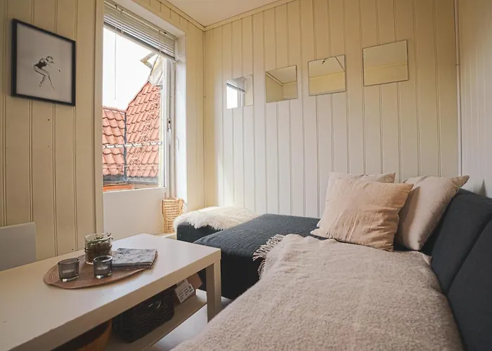 Center Historic Area Cozy House & Area Walking Distance Apartmán